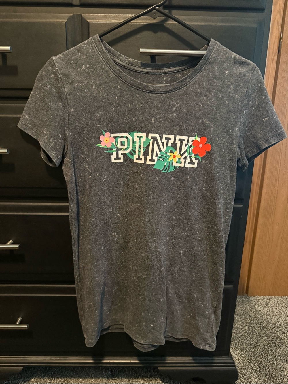PINK Victoria's Secret Charcoal Speckled Logo Tee